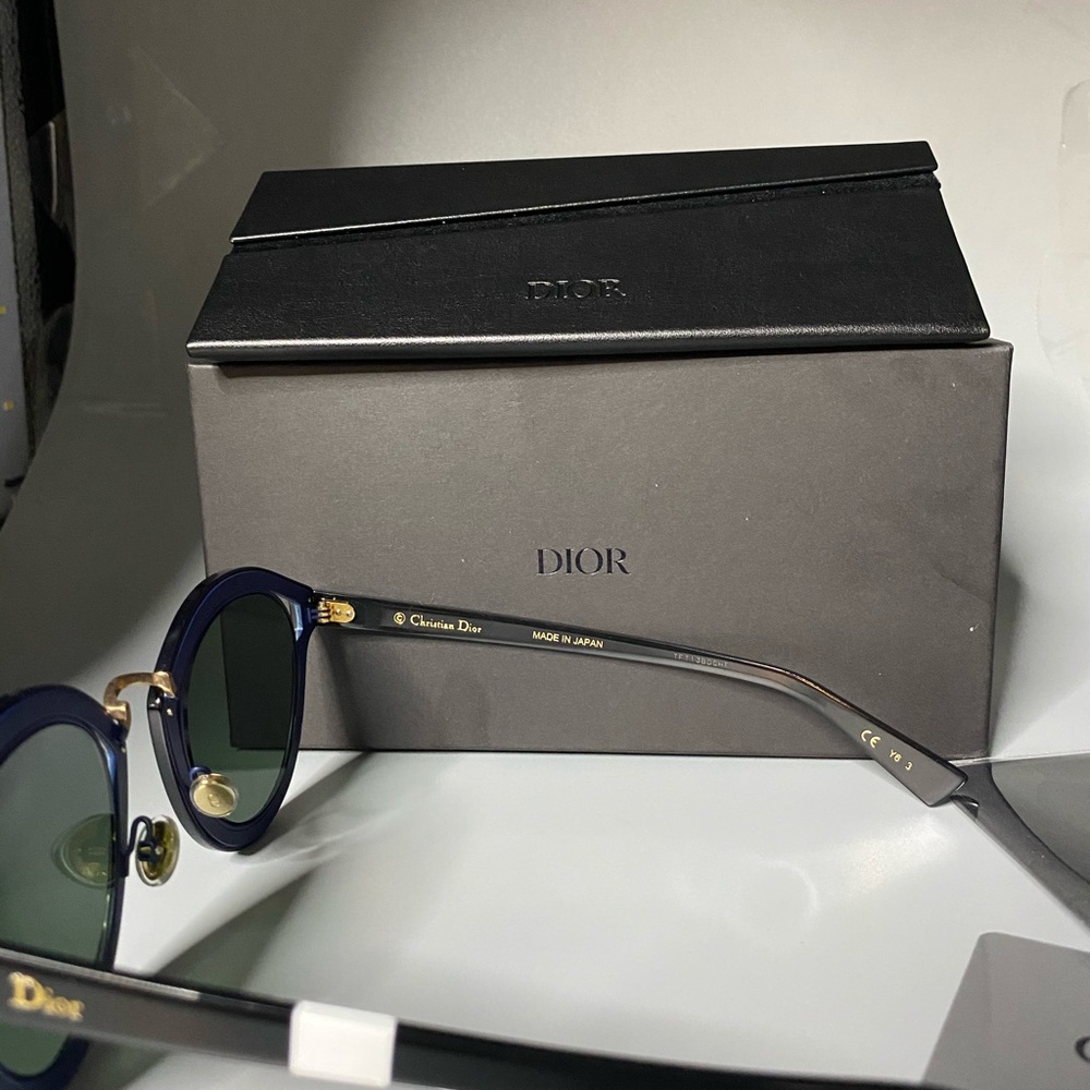 DIOR Sunglasses - Picture 3 of 13